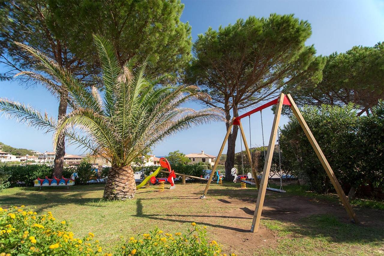 Club Hotel Cormorano Baja Sardinia Exterior photo